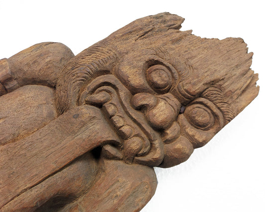 Vintage Hand-Carved Wooden Dwarapala Wall Decor – Guardian from Java & Bali Mythology – Rustic Large Wood Art – Interior Wall Hanging – Unique Statement Piece for Home or Gallery