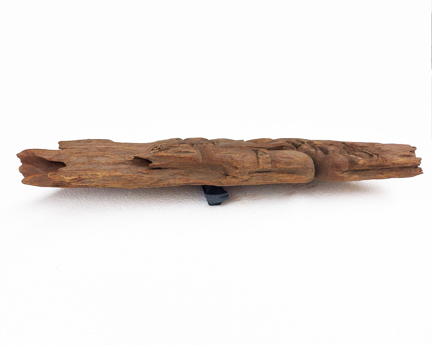 Vintage Hand-Carved Wooden Dwarapala Wall Decor – Guardian from Java & Bali Mythology – Rustic Large Wood Art – Interior Wall Hanging – Unique Statement Piece for Home or Gallery