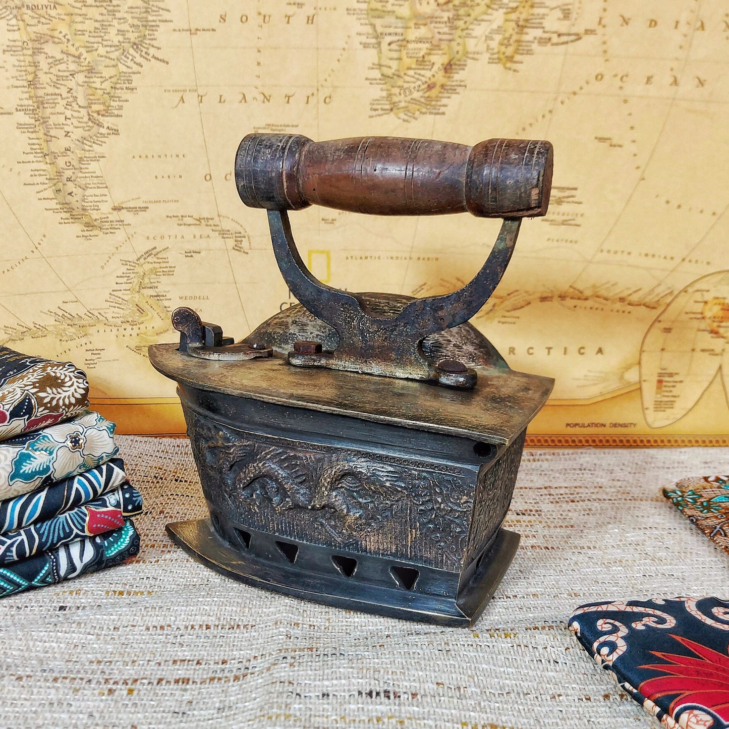 Vintage Brass Coal Iron with Wooden Handle & Oriental Dragon Carving – Traditional Clothes Iron – Charcoal Box Iron – Rustic Home Decor