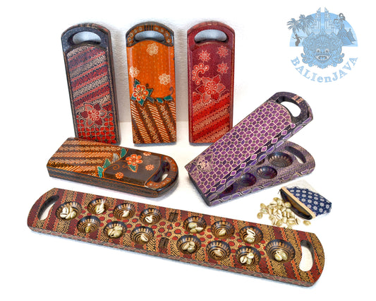 Portable Wooden Mancala Board Game – Foldable Design with Handmade Batik Pattern – Colorful Handpainted Craft – Strategy Game for Family Fun – Educational Math Game – Unique Gift Idea