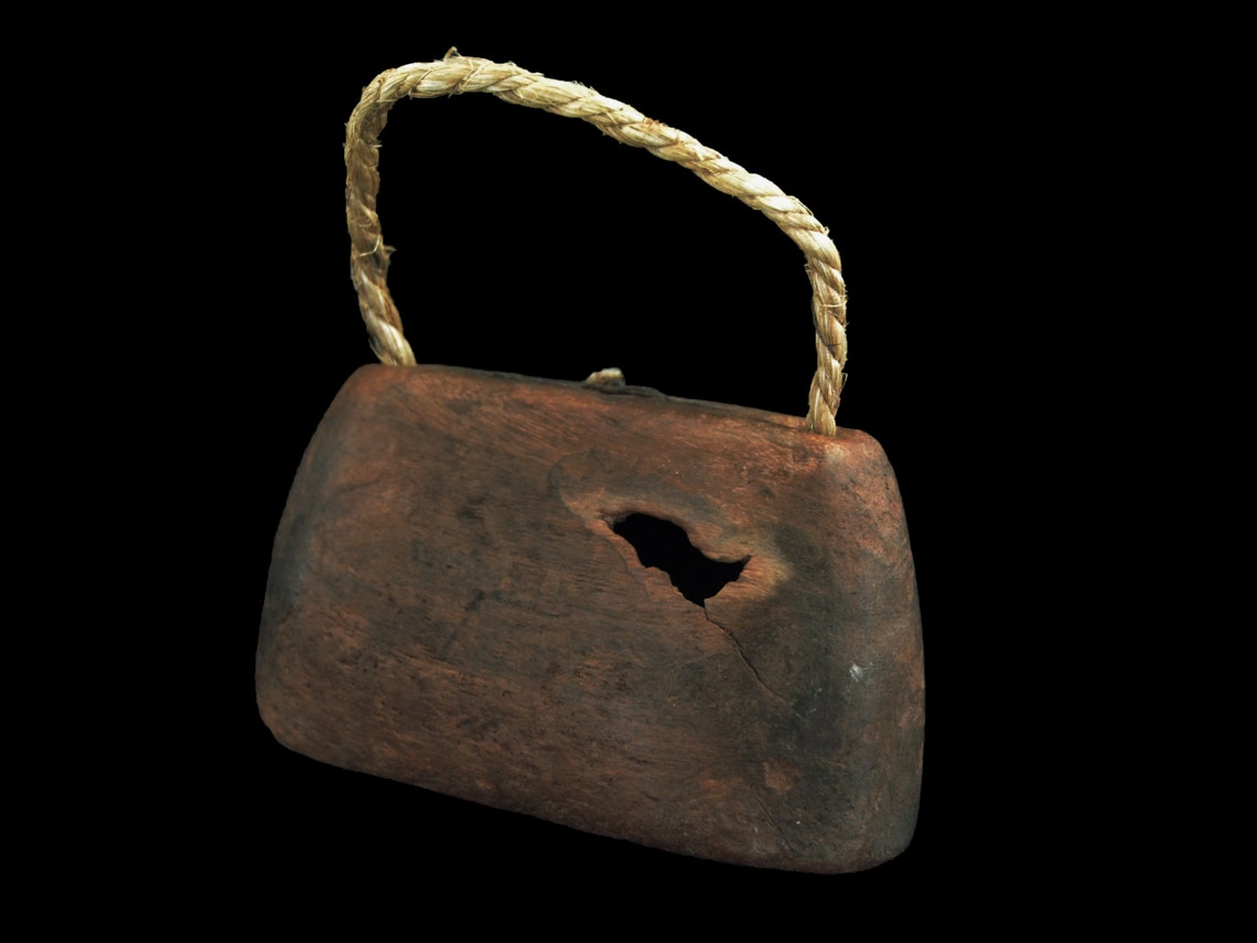 Vintage Wooden Cow Bell Cowbell Asian Cattle Bell Primitive Decor Rustic Home Decor Farmhouse Wall Decor - BC1012
