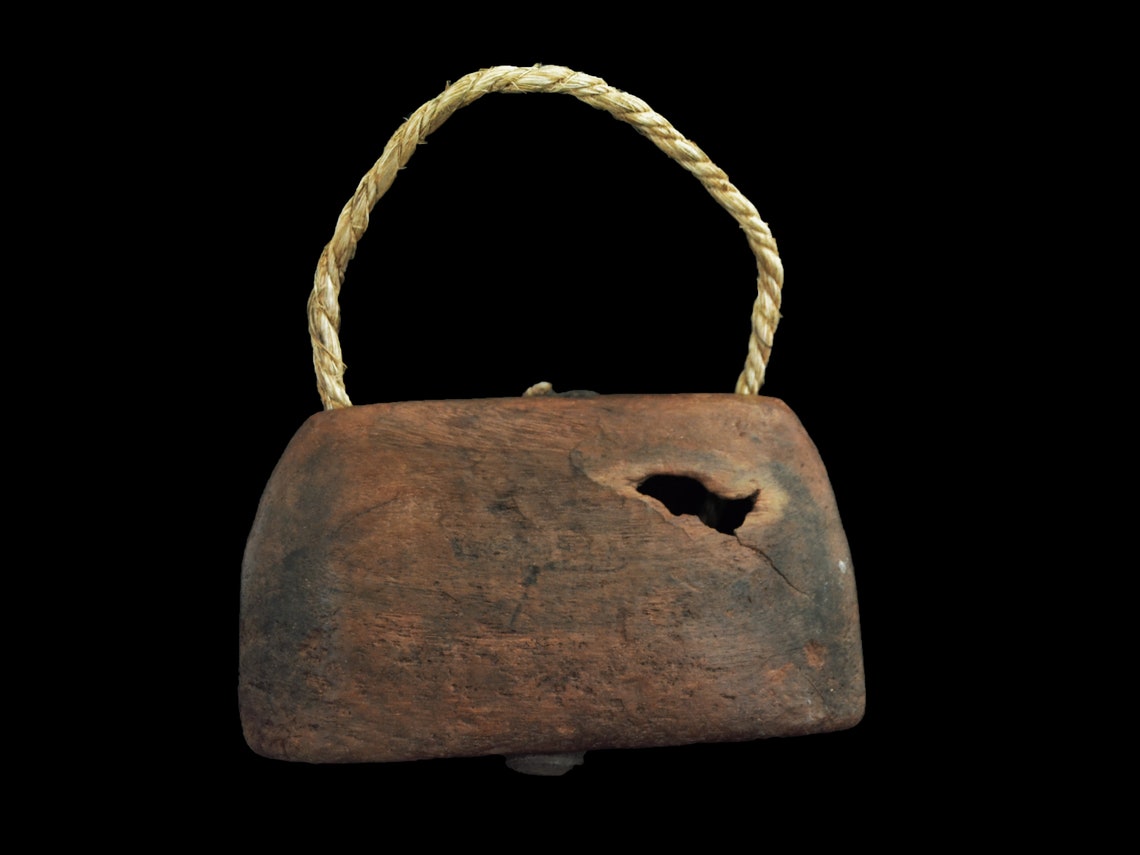 Vintage Wooden Cow Bell Cowbell Asian Cattle Bell Primitive Decor Rustic Home Decor Farmhouse Wall Decor - BC1012
