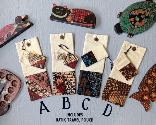 Four fabric travel pouches labeled A, B, C, and D are arranged on a light gray background with animal-shaped mancala board games around them. The pouches are cream-colored at the top and feature different patterns in red, blue, brown, and black.