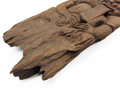 Vintage Hand-Carved Wooden Dwarapala Wall Decor – Guardian from Java & Bali Mythology – Rustic Large Wood Art – Interior Wall Hanging – Unique Statement Piece for Home or Gallery