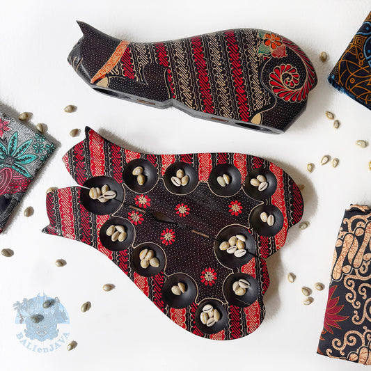 Cat Wooden Mancala Board Game New Design – Handmade Batik Pattern – Classic Strategy Game for Family Fun & Math Skills – Unique Home Decor & Gift Idea – Congkak, Oware, Kalaha