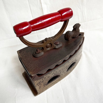 Vintage Coal Iron Set with Rooster Latch – 20th Century Charcoal Clothes Iron – Rustic Home Décor & Collectible Gift
